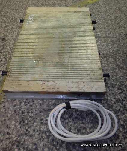 Elektrický magnet - NEPOUŽITÝ 400x630 (17303 (2).JPG)
